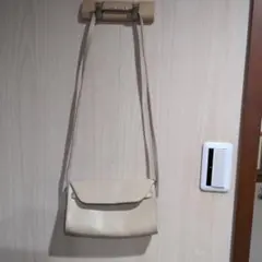 FURLA ショルダーバッグ ベージュのサムネイル
