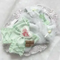 ぬい服　着ぐるみ　10〜12cm用　白　黄緑　たれ耳わんこ　チェーンフック付き