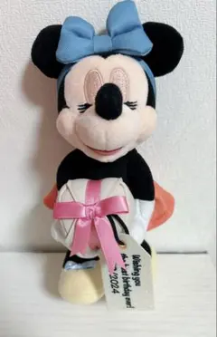 【匿名配送】ミニー　バースデー　2024 ぬいぐるみバッジ