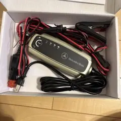 Mercedes-Benz 純正 バッテリーチャージャー A0009824803 - メルカリ