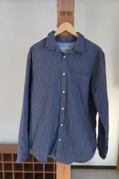 GAPネイビー ストライプ ボタンダウンシャツ