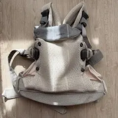 美品　ベビーキャリア HARMONY　クリーム