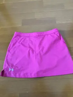 アンダーアーマーゴルフスカート