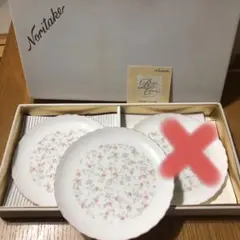 ノリタケ　キューティーローズ　ケーキ皿　プレート　2枚(バラ売り対応)のサムネイル