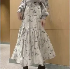 SNIDEL プリントプリーツスカート　ホワイト