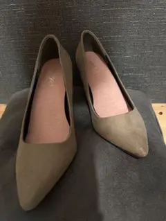 25.5 cm ベージュ　パンプス
