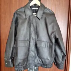 ELENCARE DUE 合皮ステンカラーブルゾン ブラック