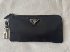PRADA プラダ デニムポーチ ゴールファスナ - メルカリ