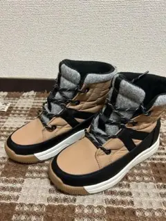 SOREL 防寒ブーツ ベージュ/ブラック