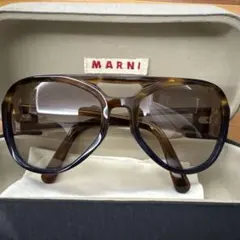 【希少】MARNI マルニ サングラス MA142-05 イタリア製 ケース付 希少】MARNI マルニ サングラス MA142-05 イタリア製 ケース付 - メルカリ