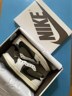 Nike Air Jordan 1 Low OG Oliveのサムネイル