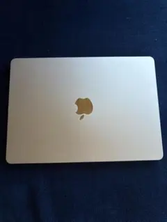 MacBook Air 13インチ M3 512GB シルバーのサムネイル