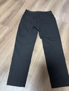UNIQLO スマートアンクルパンツ