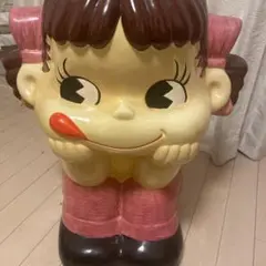 ジャンボ お座り ペコちゃん 陶器 不二家 非売品 シリアルナンバー入り