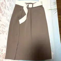 アプワイザーリッシェ　スカート