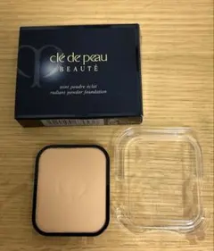 クレ・ド・ポーボーテ　タンクッションエクラ　オークル20 レフィル