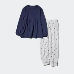 【新品】UNIQLO ウルトラストレッチセット パジャマ 　160　女の子
