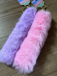 ふわふわ　しっぽチャーム　カラフル　ファーキーホルダー パープル　ピンク