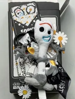 PEACEMINUSONET TOYSTORY キーリングフォーキー - メルカリ