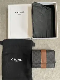 CELINE 三つ折り財布 トリオンフキャンバス