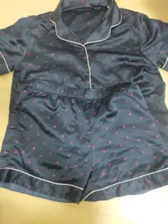 GU ネイビー ハート柄 サテン パジャマセット