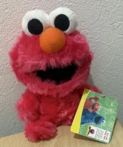 セサミストリート 新品未使用 タグ付 エルモ ぬいぐるみ レッド ギフト