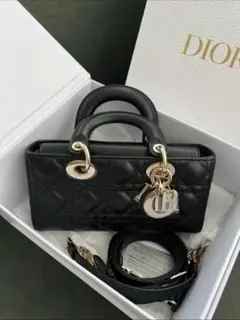 【美品】D.i.o.r~ ブラックレザー ショルダーバッグ~**！