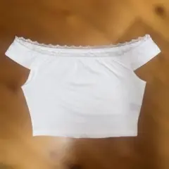 ホワイトオフショルダートップス