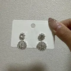 シルバー クリスタル ドロップイヤリング