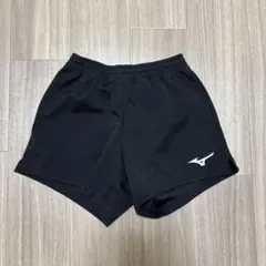 Mizuno 黒 ショートパンツ　バレーボール