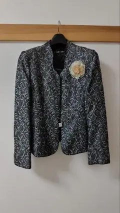 Item thumbnail for item 112f26b5-add0-47a7-a12b-1ad254c8c4cf