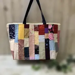 パッチワークのトートバッグ　ハンドメイド