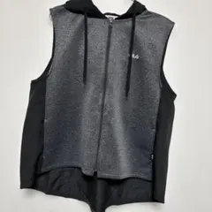 FILA フード付きジップアップベスト グレー・ブラック