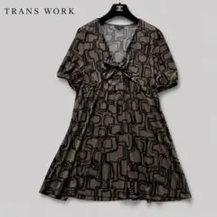 美品✨TRANS WORK大きいサイズ 幾何学柄 カシュクール チュニック 44のサムネイル