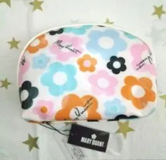 新品　MARY QUANT マリークワント　ポーチ　メイクポーチのサムネイル