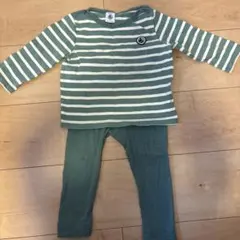 PETIT BATEAU ベビーパジャマ 18m 81cm 上下セットのサムネイル