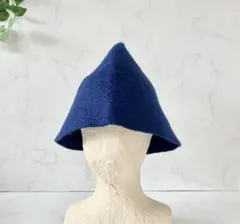 Item thumbnail for item f7fa6531-e2a9-46da-a5ad-93640a51c422