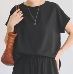 ビアズリー サッカーフレンチブラウス(中古) - メルカリ