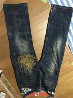 金色刺繍ダークブルーデニム