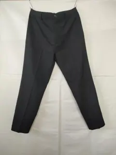 ユニクロ☆ストレッチテーパードパンツ