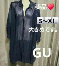 美品♥️GU シアーシャツ ネイビーのサムネイル