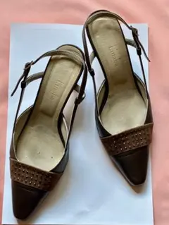 【t.inaba TOKYO】バックストラップ ミュール ミュール パンプス