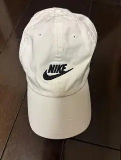 Item thumbnail for item c5f6912a-0080-472b-99e9-5c3b497f406e