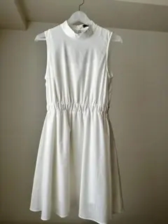 4/23までの出品！SPIRALGIRL / ホワイトノースリーブワンピース