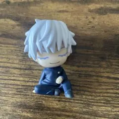 呪術廻戦　五条悟　肩ズンFig ガチャ
