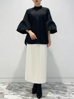 celford セルフォード HANAE MORIペタルスリーブニット BL - メルカリ