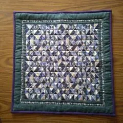 キルティングタペストリー 43×42 ハンドメイド