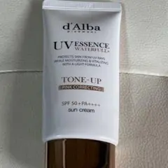 d'Alba UV ESSENCE WATERFULL+ TONE-UP