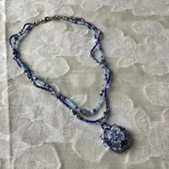 ペンダントネックレス　ビーズネックレス　スワロフスキービーズ　青系