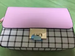 新品未使用 ピンク色バッグ 2way 収納多